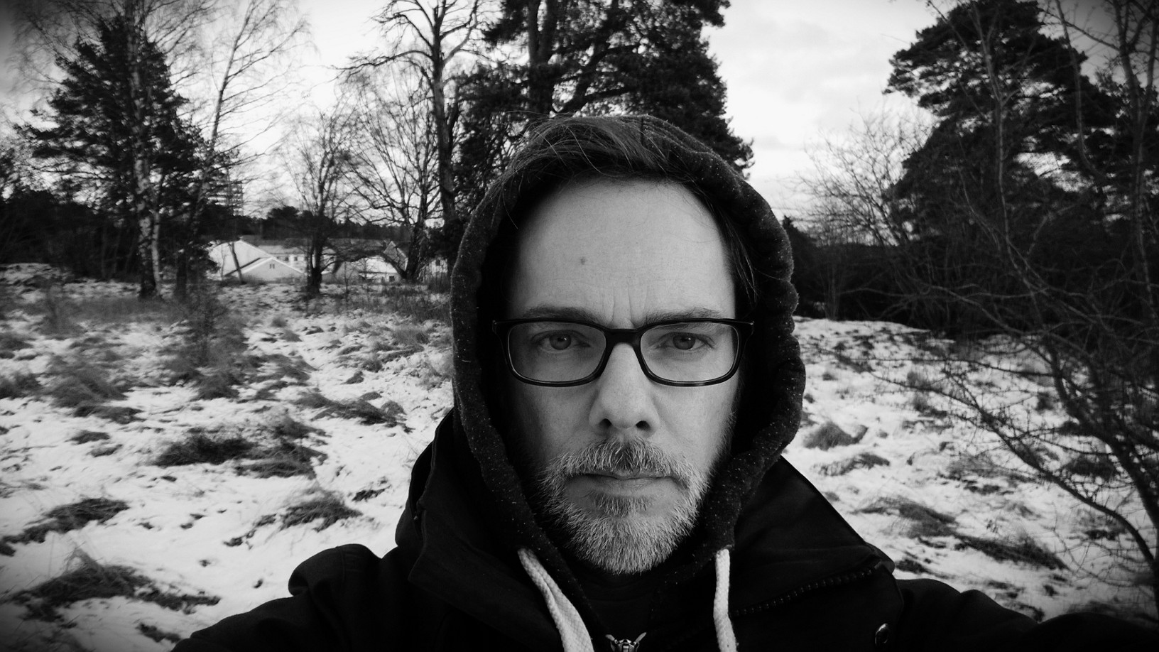 BLACK_2015-12-31 15_13_07